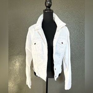 Kut From the Cloth white denim jacket. Silver button up with cut hem.